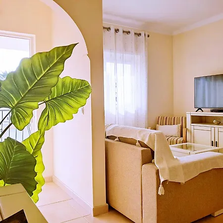 Oasis Parque 1 * بورتيماو