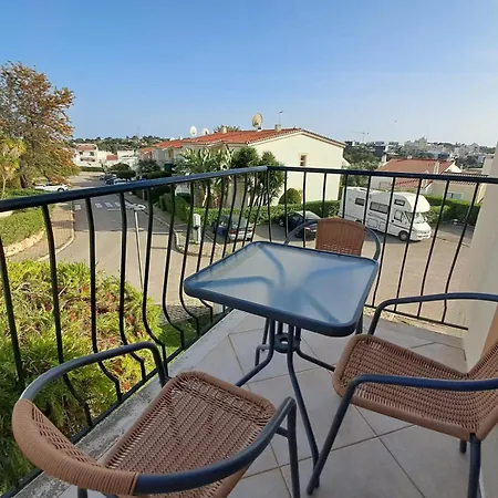 Apartment Oasis Parque 1 *